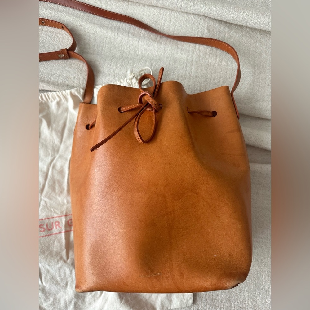 Mansur Garvriel Large Bucket Bag Tan
